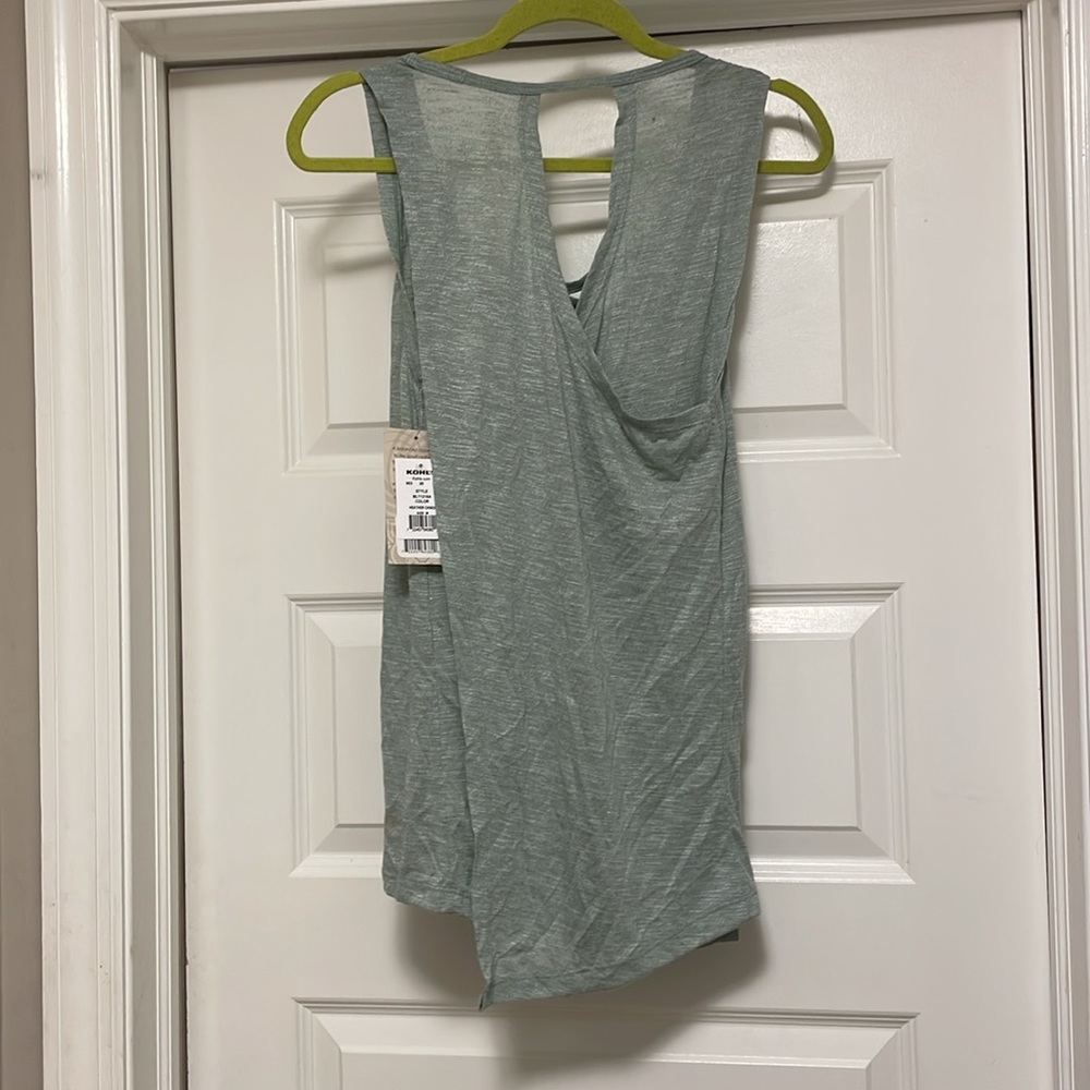 NWT Balance Collection Tank top medium - Picture 4 of 10